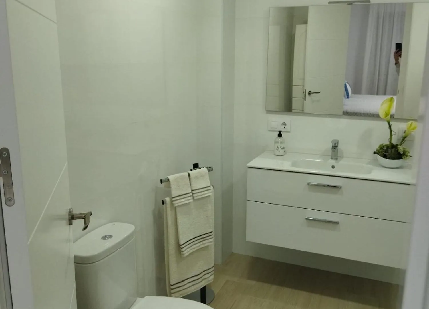 Apartment Beautiful Suite, Ideal Familias, Palm Beach Fuengirola Spain